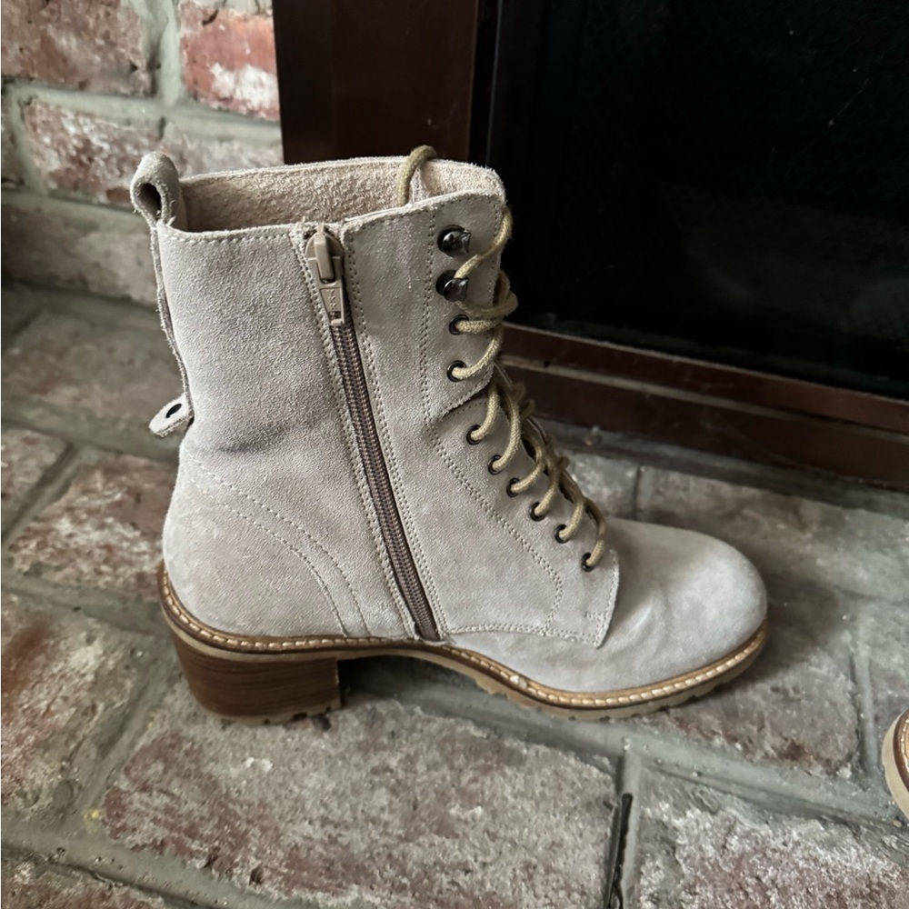Seychelles Irresistible Lace-Up Boots - Sand - Picture 5 of 7